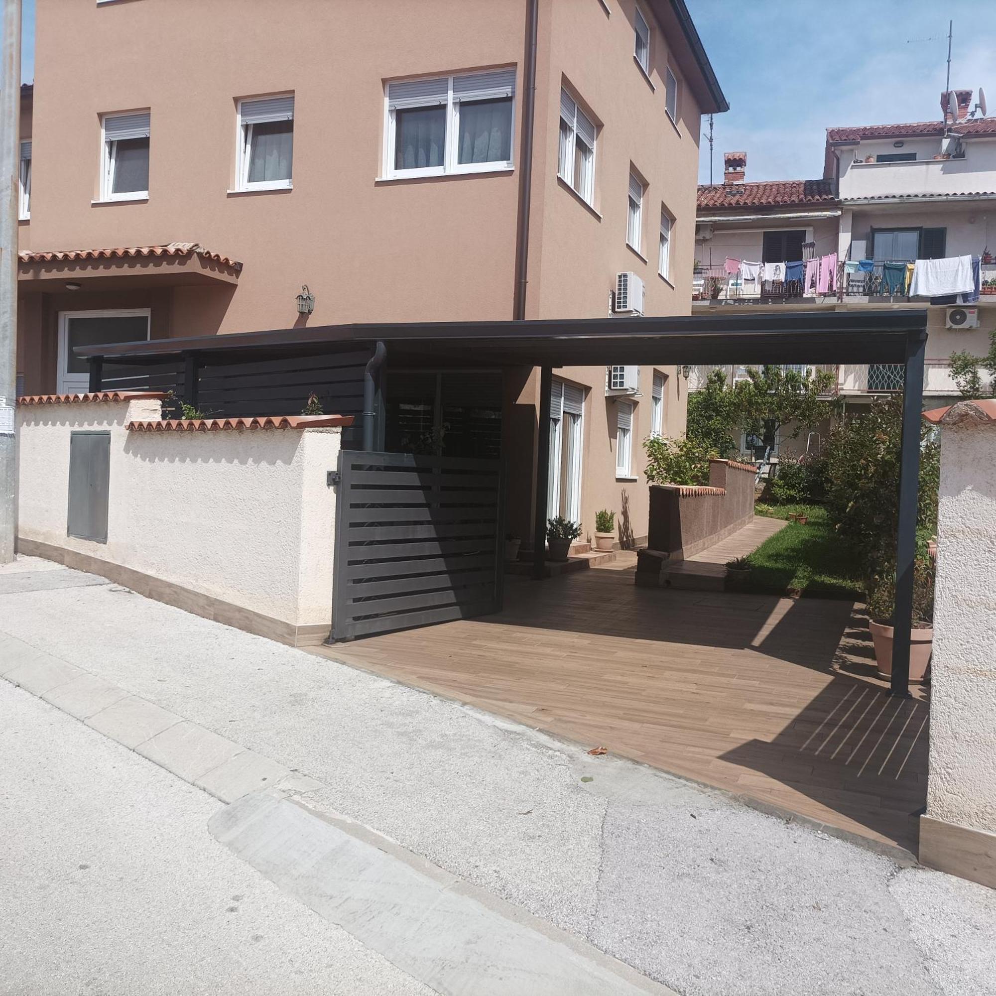 Apartmani Monte Pula Cameră foto